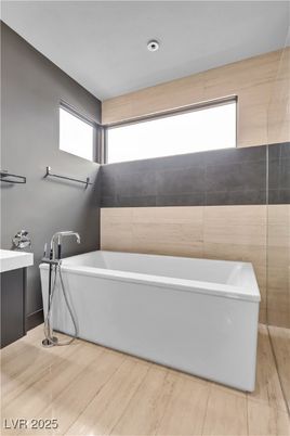 Bathroom, Free Standing Baths, Interior, Recessed Lighting, Wood Texture Flooring