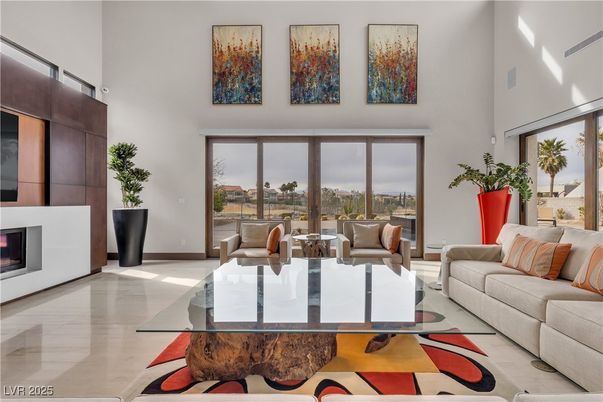 Fireplace, Interior, Living room