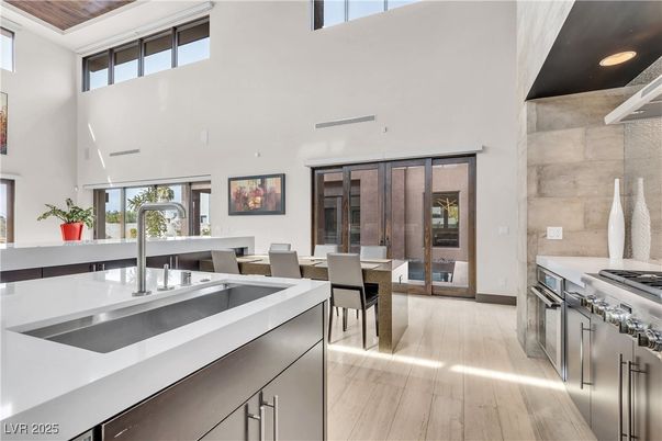 Dining room, Interior, Kitchen, Recessed Lighting, Stainless Steel Appliances, Wood Texture Flooring