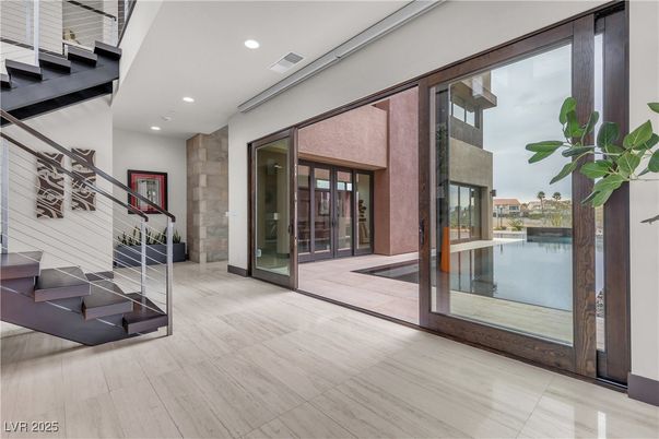 Interior, Recessed Lighting, Water, Wood Texture Flooring