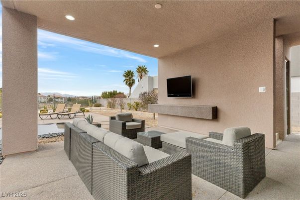 Exterior, Recessed Lighting