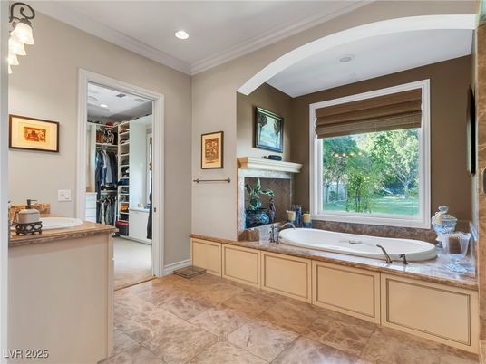 Bathroom, Fireplace, Interior, Recessed Lighting