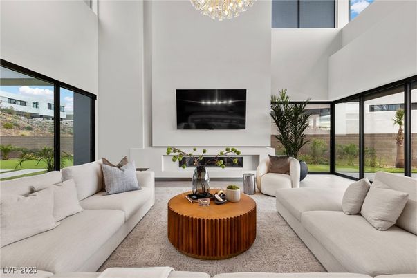 Fireplace, Interior, Living room