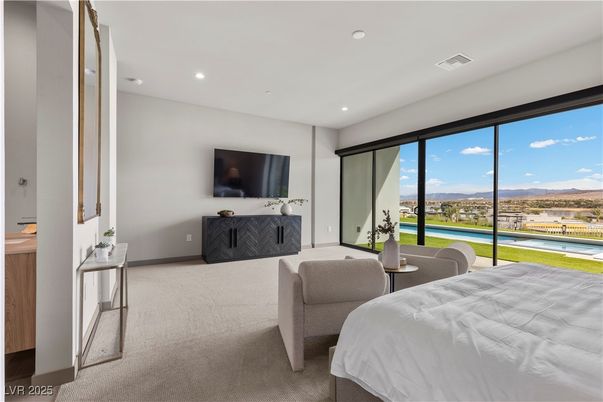 Bedroom, Interior, Recessed Lighting, Water