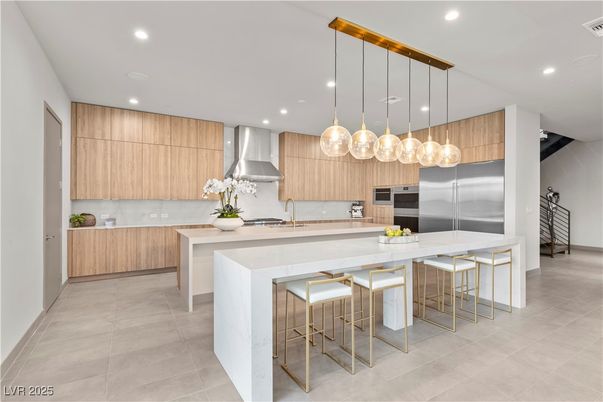 Interior, Kitchen, Pendant Lights, Recessed Lighting, Stainless Steel Appliances