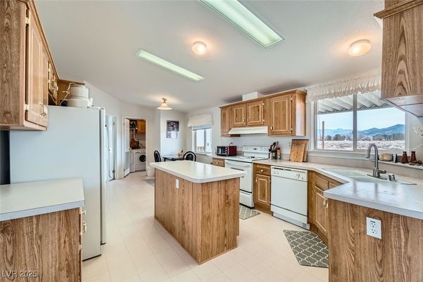 Interior, Kitchen