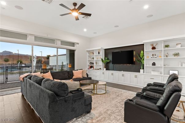 Interior, Living room, Recessed Lighting, Wood Texture Flooring