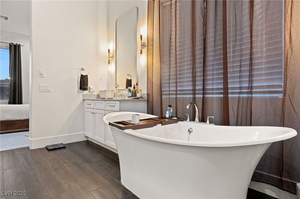 Bathroom, Free Standing Baths, Interior, Wood Texture Flooring