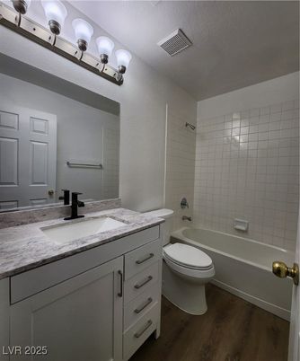Bathroom, Dual Sink Vanities, Interior, Wood Texture Flooring