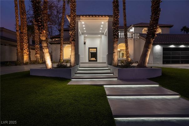 Attached, Backyard, Exterior, Facade, Mediterranean