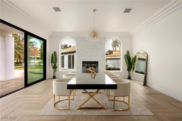 Dining room, Fireplace, Interior, Pendant Lights, Recessed Lighting, Wood Texture Flooring