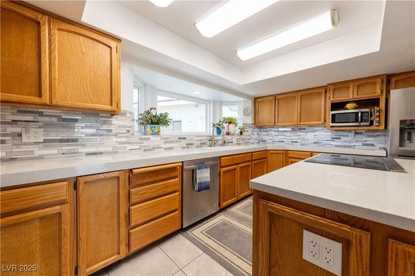 Interior, Kitchen, Stainless Steel Appliances