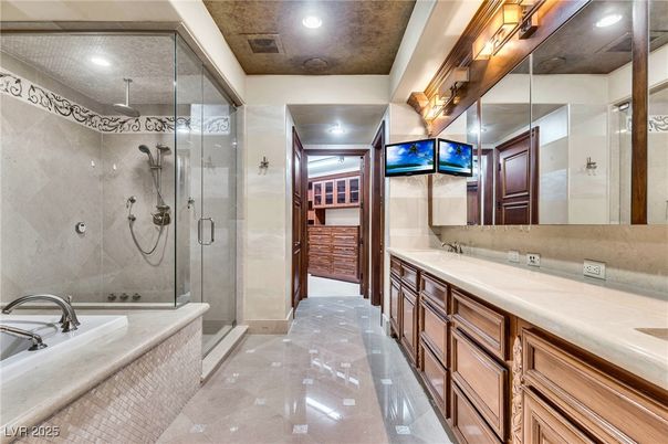 Bathroom, Dual Sink Vanities, Glass Shower, Interior, Recessed Lighting