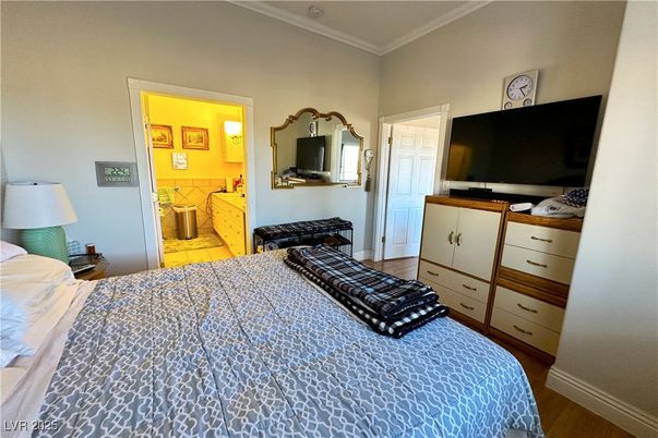 Bathroom, Bedroom, Interior, Wood Texture Flooring