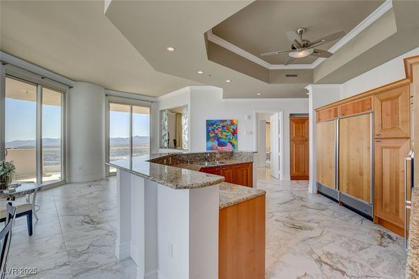 Interior, Kitchen, Marble, Recessed Lighting