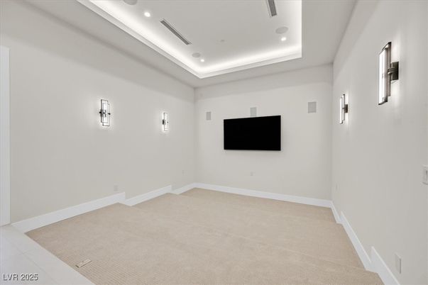 Empty room, Interior, Recessed Lighting