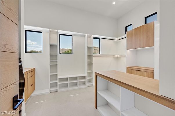 Interior, Recessed Lighting, Walk-in Closets