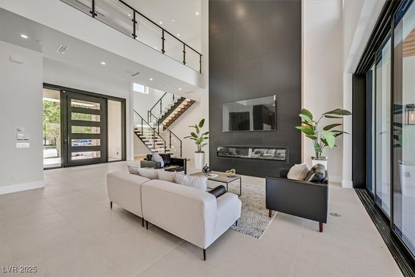 Fireplace, Interior, Living room, Recessed Lighting