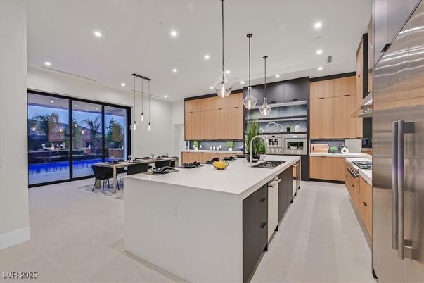 Interior, Kitchen, Pendant Lights, Recessed Lighting, Stainless Steel Appliances