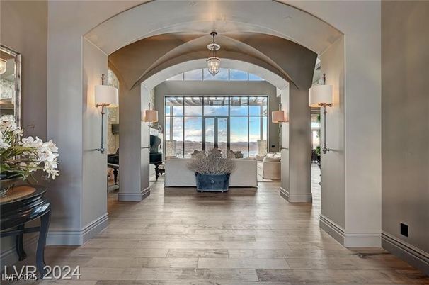 Interior, Living room, Pendant Lights, Wood Texture Flooring