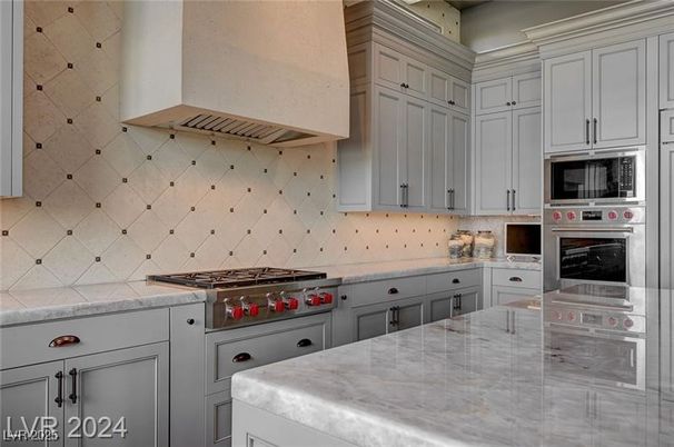 Interior, Kitchen, Stainless Steel Appliances