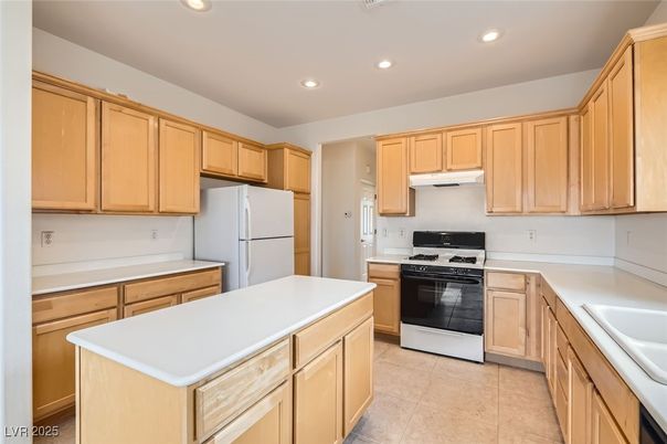 Interior, Kitchen, Recessed Lighting