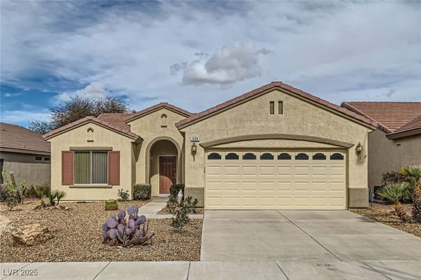 Attached, Exterior, Facade, Spanish Mediterranean
