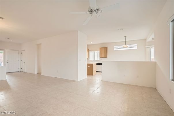 Empty room, Interior, Kitchen, Pendant Lights, Recessed Lighting