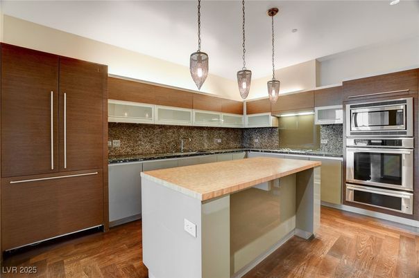Interior, Kitchen, Pendant Lights, Stainless Steel Appliances, Wood Texture Flooring