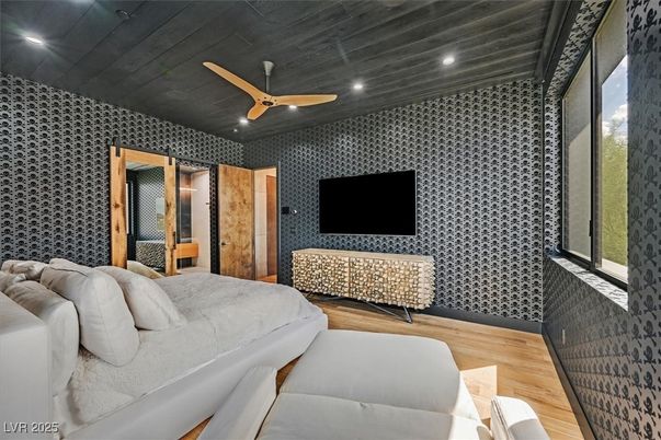 Bedroom, Interior, Recessed Lighting, Wood Texture Flooring