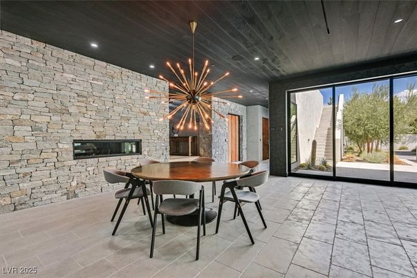 Dining room, Fireplace, Interior, Pendant Lights, Recessed Lighting, Stone Walls