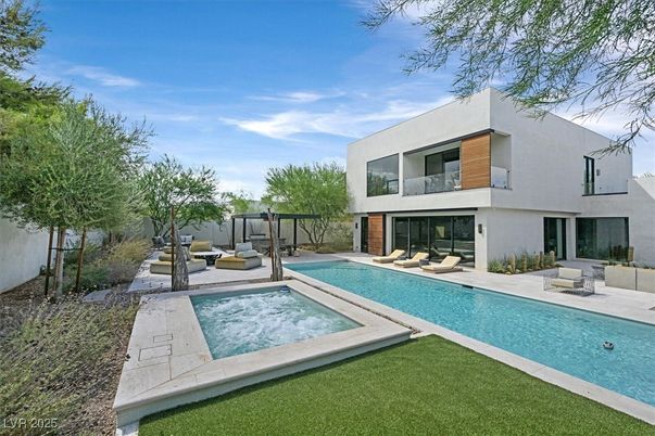 Backyard, Exterior, Playground, Pool