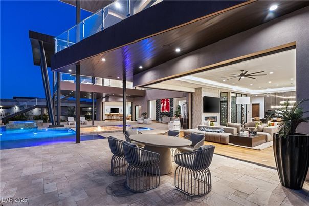Exterior, Fireplace, Pool, Recessed Lighting