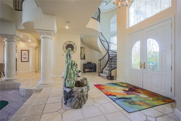 Chandelier, Interior, Recessed Lighting