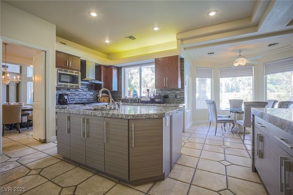 Chandelier, Dining room, Interior, Kitchen, Recessed Lighting