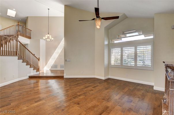 Chandelier, Empty room, Interior, Wood Texture Flooring