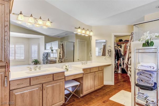 Bathroom, Dual Sink Vanities, Interior, Wood Texture Flooring