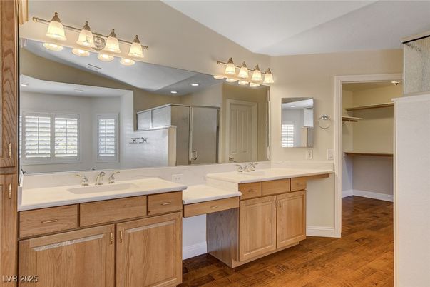 Bathroom, Dual Sink Vanities, Interior, Wood Texture Flooring