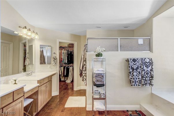 Bathroom, Dual Sink Vanities, Interior, Wood Texture Flooring
