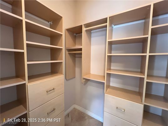 Interior, Walk-in Closets