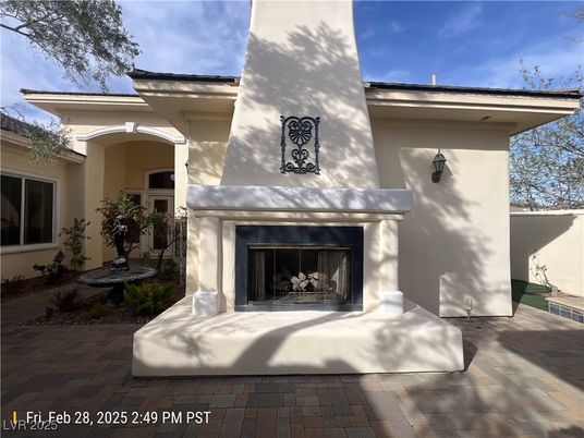Exterior, Fireplace