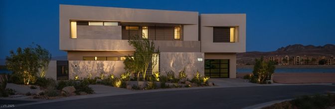 Attached, Exterior, Facade, Modern