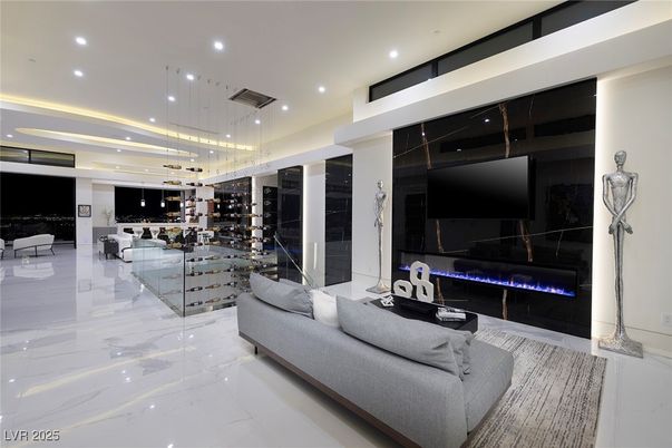 Interior, Living room, Marble, Pendant Lights, Recessed Lighting, Wine Storage