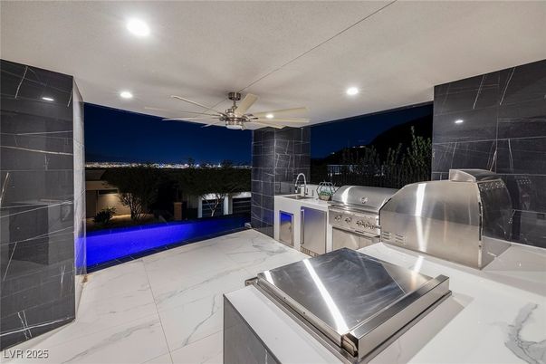 Exterior, Recessed Lighting