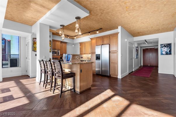 Interior, Kitchen, Pendant Lights, Stainless Steel Appliances