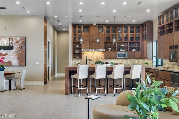 Dining room, Interior, Kitchen, Pendant Lights, Recessed Lighting, Stainless Steel Appliances