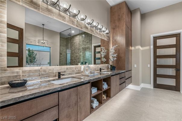 Bathroom, Dual Sink Vanities, Interior, Pendant Lights