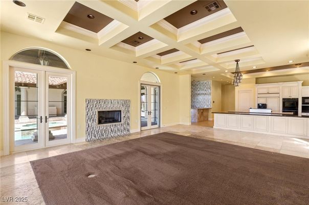 Chandelier, Fireplace, Interior, Kitchen, Pendant Lights, Recessed Lighting