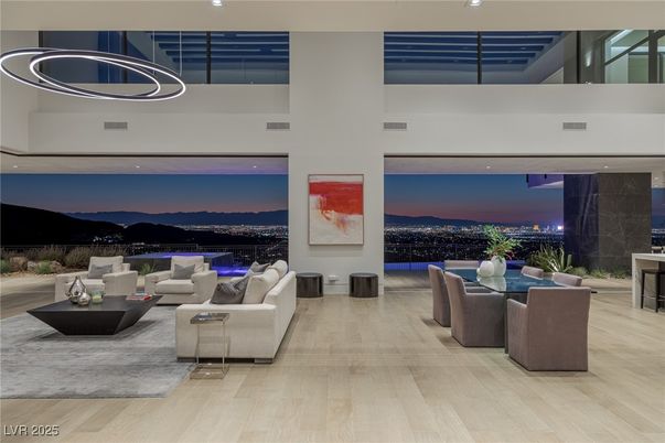 Dining room, Interior, Living room, Pendant Lights, Recessed Lighting, Wood Texture Flooring