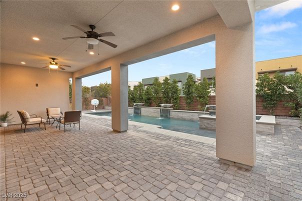 Exterior, Pool, Recessed Lighting